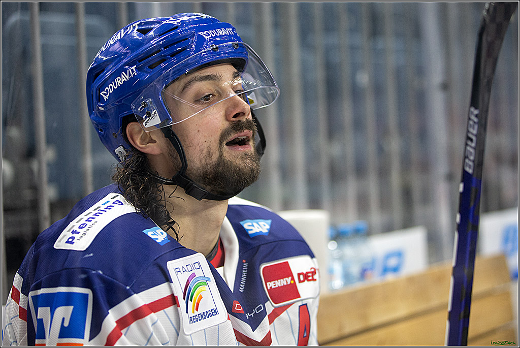 PENNY DEL; Koelner Haie- Adler Mannheim; Koeln, 02.01.2022